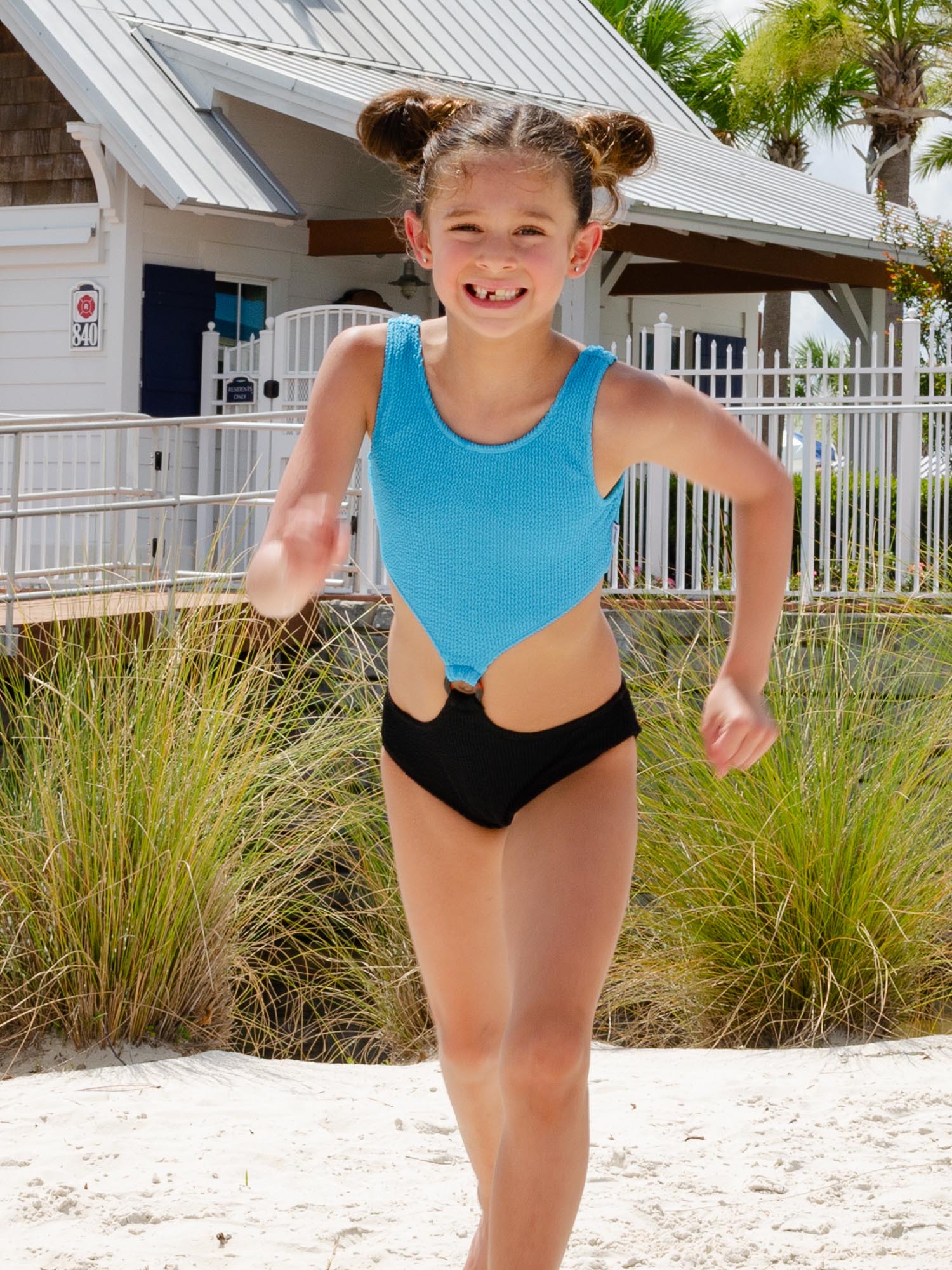 Tween girls Cutout swimsuit with Crinkle Texture Fabric